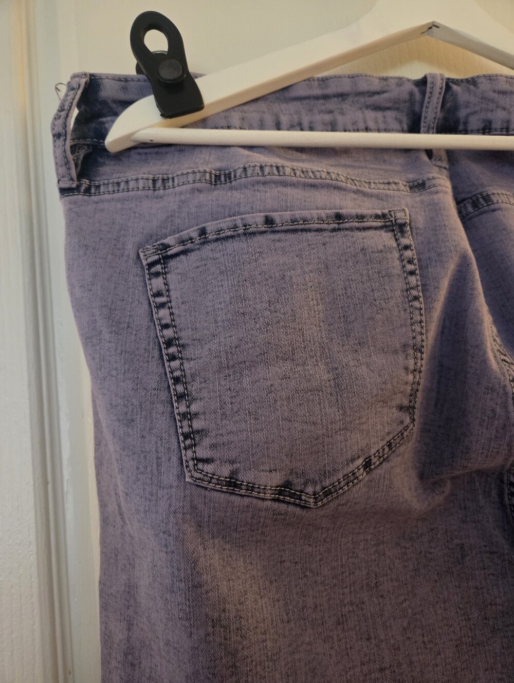 Ava + Viv Lavender Acid Wash-Style High-Waist Women's Jeans - Picture 4 of 4